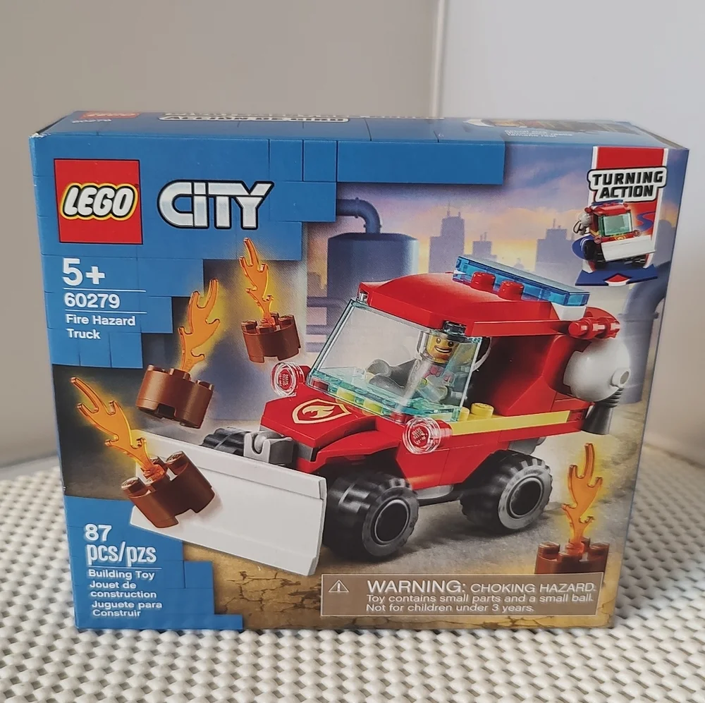 Lego City 60279 Fire Hazard Truck Building Toy